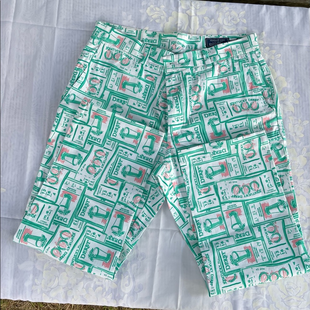 Vineyard Vines casual pants